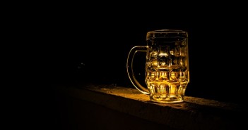 pivo sklo