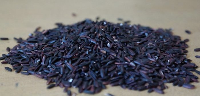Černá rýže je zdraví prospěšná a chuťově výborná