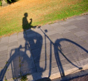 cyklista-stín