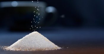 Poznejte, jak bílý cukr škodí vám i vašim dětem